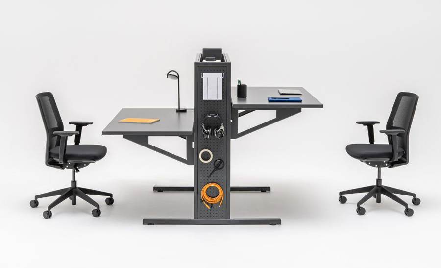 Flow Height Adjustable Double Workstations, Adjusts from 650-1300mm 1 Flow Height Adjustable Double Workstations, Adjusts from 650-1300mm