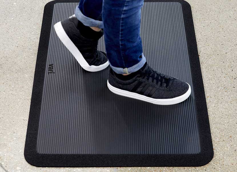 Anti-Fatigue Non Curl Mats 36" x 24", Non-Slip, Easily Cleaned, Colour: Black. 1 Anti-Fatigue Non Curl Mats 36" x 24", Non-Slip, Easily Cleaned, Colour: Black.