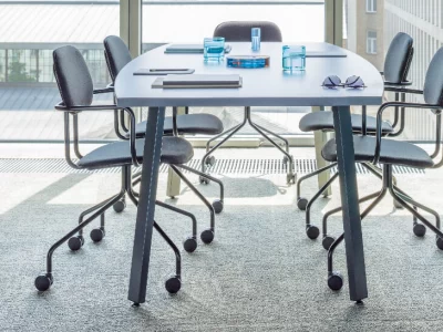 OGI A Meeting Tables - Sizes up to 5.6m. Rectangular or oval tops with metal legs