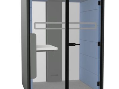Mikomax Hush Work Sit & Stand Closed Acoustic Meeting Pod with sit/Stand Desk