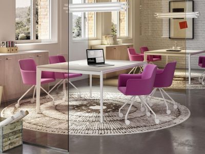 CITY Lounge & guest Swivel Chair with 4-Star Base on Castors