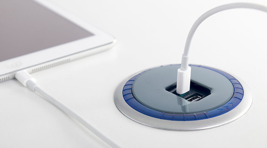 PABLO USB module, easy-fit,silver or gloss black finish, Type A & C USB sockets. 1 PABLO USB module, easy-fit,silver or gloss black finish, Type A & C USB sockets.