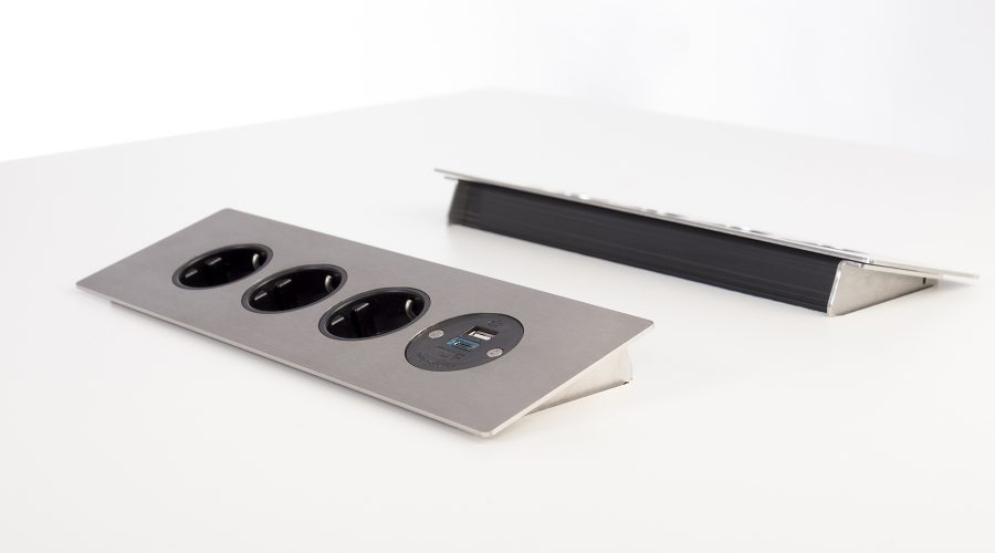 PODIUM Power Modules Low profile aluminium finish, in 2 and 4 socket versions. 2 PODIUM Power Modules Low profile aluminium finish, in 2 and 4 socket versions. - Image 2