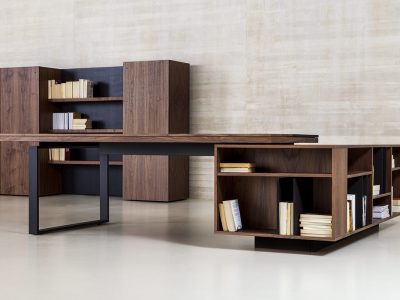 Bat Executive Desk Metal Structure Various Finishes Integrated Cable Management