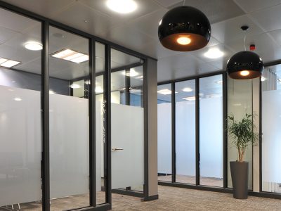 Steel & Aluminium Framed Partition,  High Fire Integrity & Acoustic Performance.