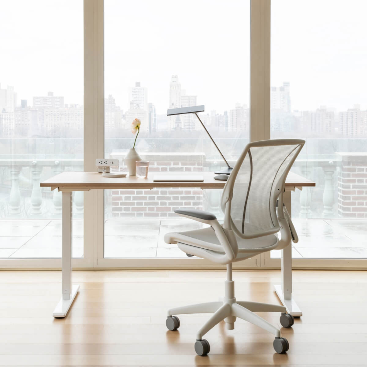 World Mesh Ergonomic Task Chairs - Built with Longevity in Mind and Effortless Functionality 7 World Task Mesh Chair